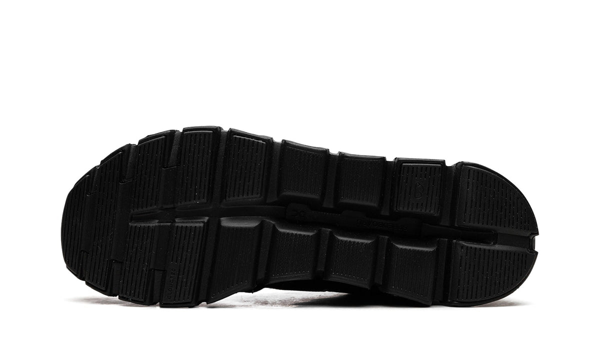 On Cloud 6 Sneakers in Triple Black