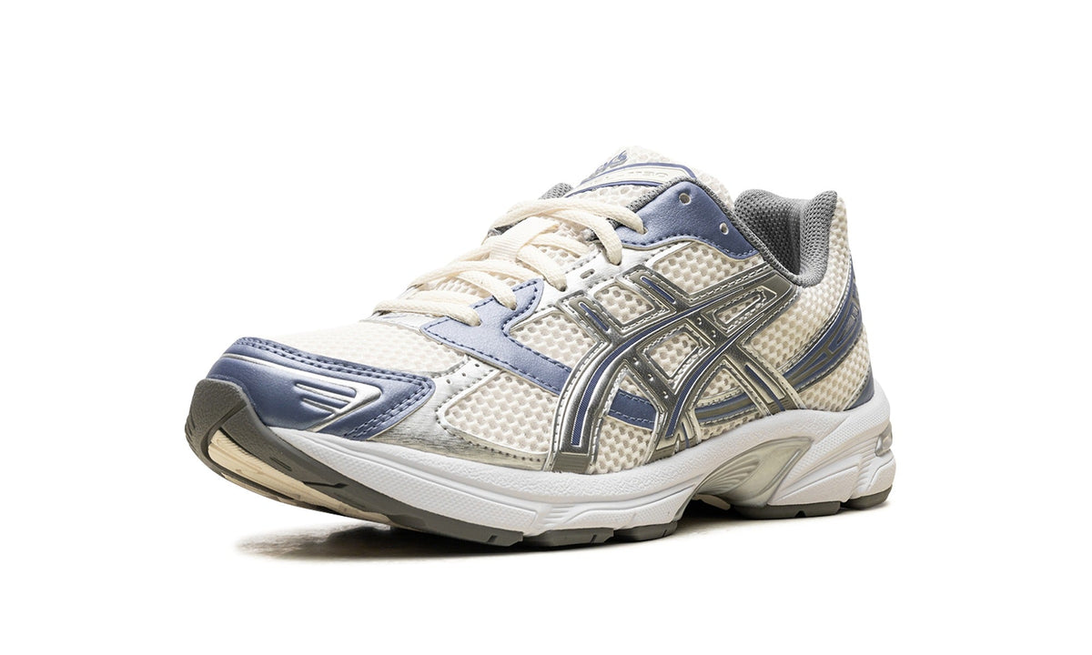 ASICS GEL-1130 Sneakers in Cream & Blue-Grey