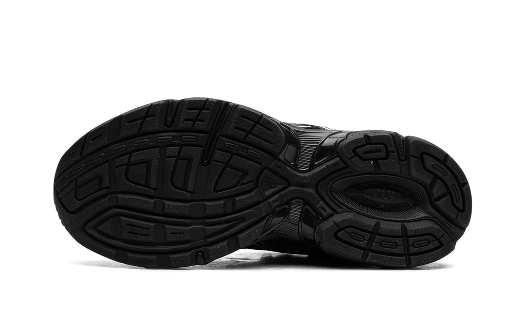 ASICS GEL-1130 Sneakers – Black & Silver