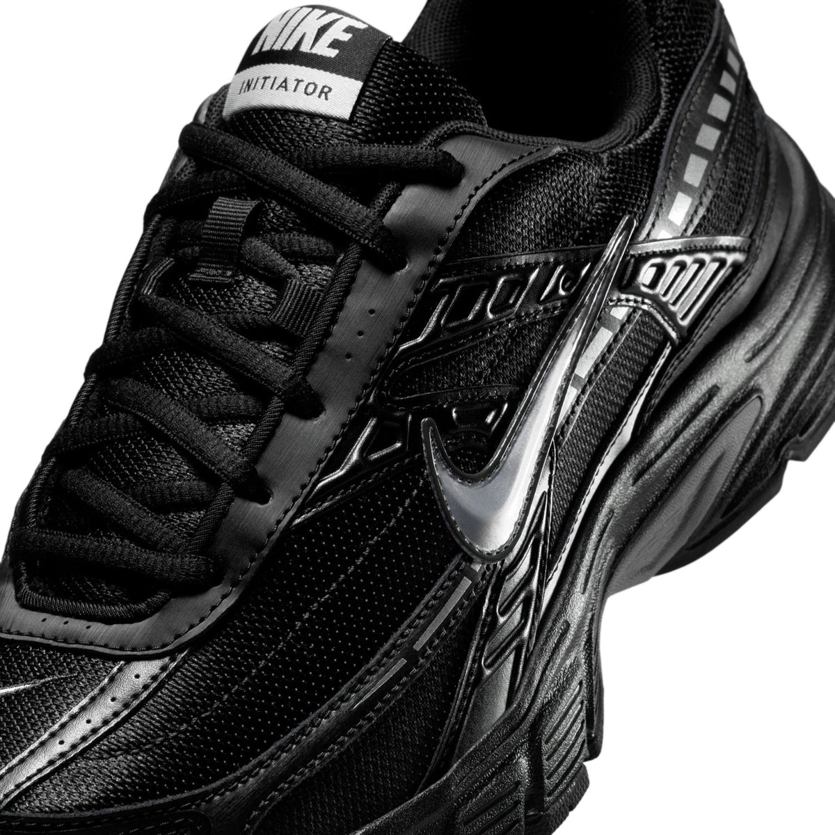 Nike Initiator Sneakers – Black & Silver
