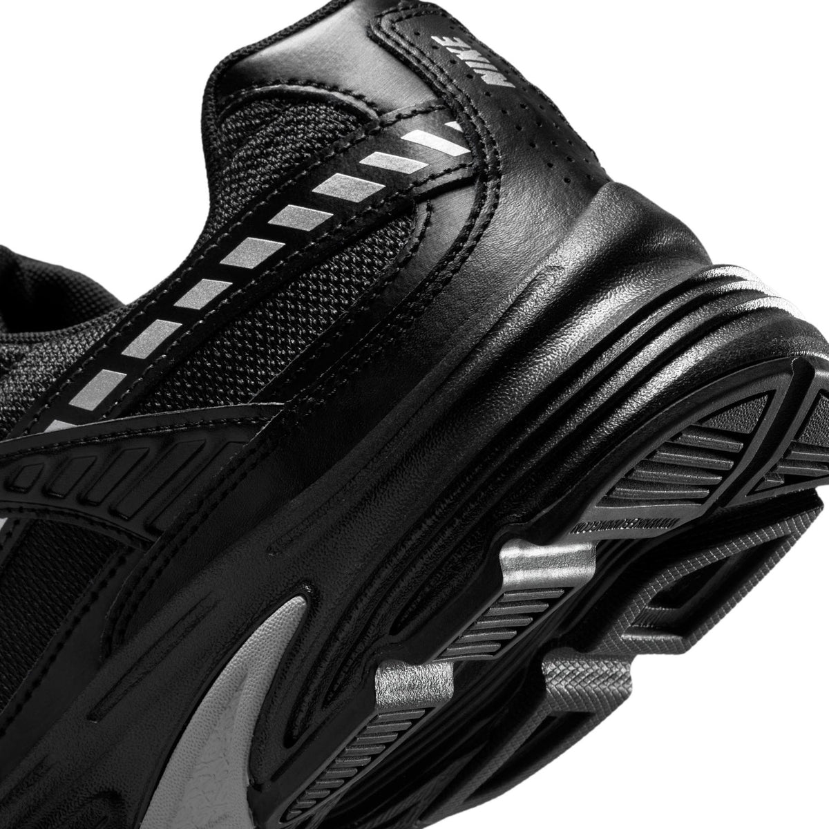 Nike Initiator Sneakers – Black & Silver